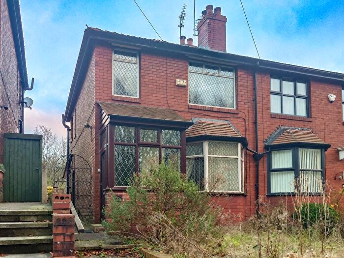2 Bedroom Semi-Detached House For Sale In Cartwright Street, Hyde, Greater Manchester, SK14