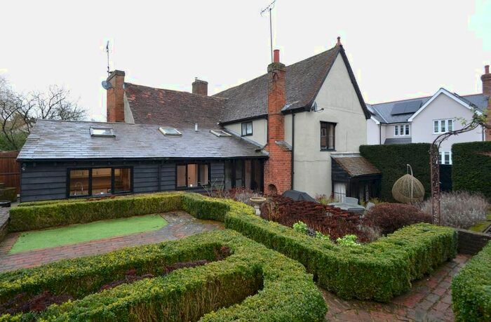 2 Bedroom Property For Sale In Bell House Yard, Hare Street, Buntingford, SG9