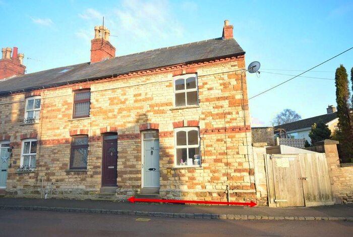 2 Bedroom Town House To Rent In High Street, Gretton, Corby, NN17