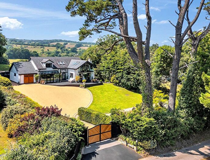 4 Bedroom Detached House For Sale In Harepath Hill, Seaton, Devon, EX12