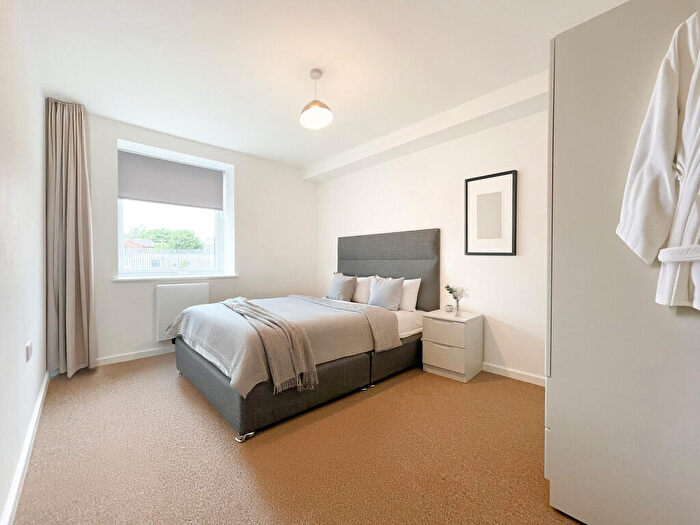 1 Bedroom Flat To Rent In Duke, Oldham Road, Failsworth, M35