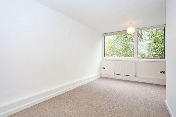 Studio To Rent In Video Court, Mountview Road, London, N4