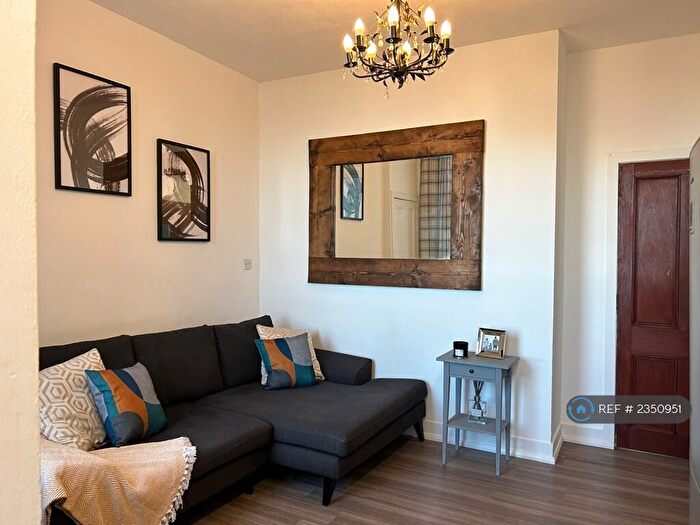 1 Bedroom Flat To Rent In Victoria Road, Aberdeen, AB11