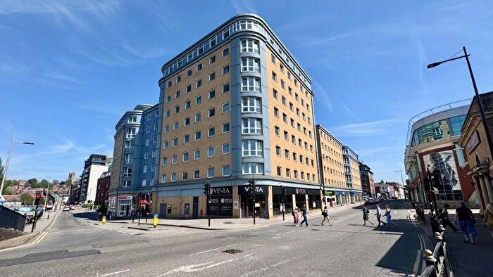 House Of Multiple Occupation For Sale In Brayford Wharf East, Lincoln, Lincolnshire, LN5