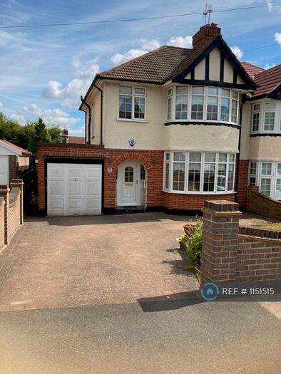 3 Bedroom Semi-Detached House To Rent In Green Lane, Chislehurst, BR7