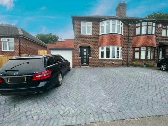 3 Bedroom House To Rent In Westbrook Drive; Macclesfield., SK10