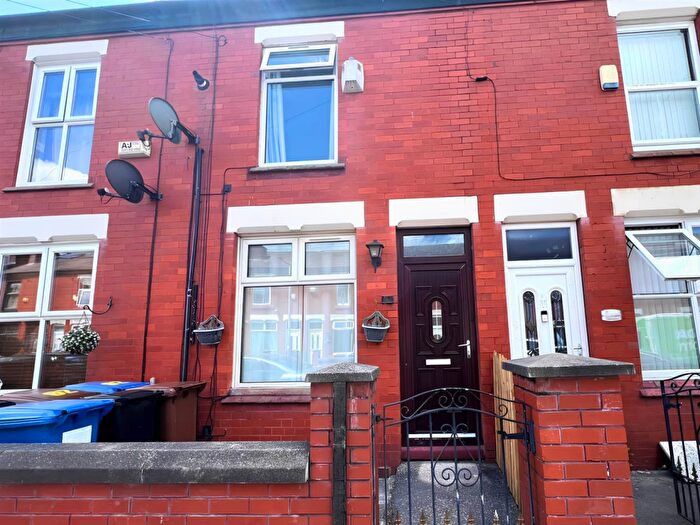 2 Bedroom Terraced House To Rent In Ladysmith Street, Stockport, SK3