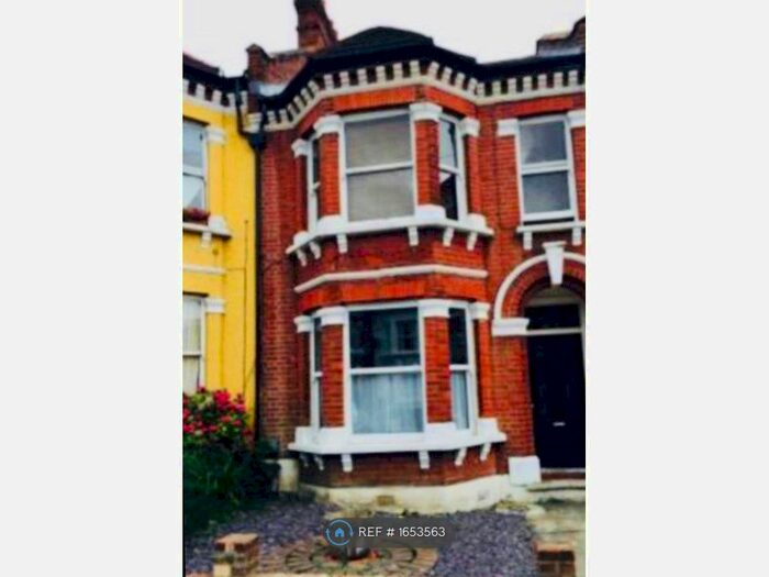 1 Bedroom Flat To Rent In Pathfield Road, London, SW16