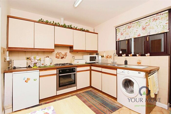 2 Bedroom Bungalow For Sale In St. Johns Close, Hugglescote, Coalville, Leicestershire, LE67