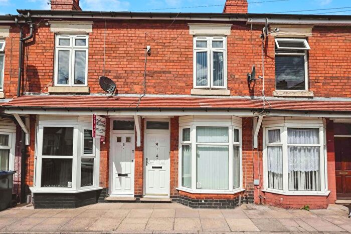 3 Bedroom Terraced House For Sale In Ash Grove, Birmingham, B9