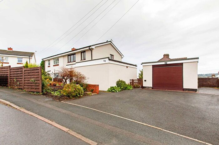 4 Bedroom Semi Detached House For Sale In Cecil Road, Dronfield, S18