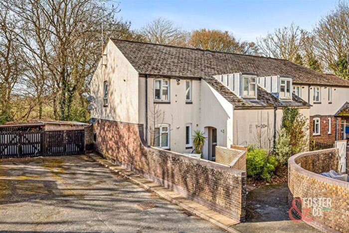 2 Bedroom Flat For Sale In Chess Brook Green, Henfield, BN5