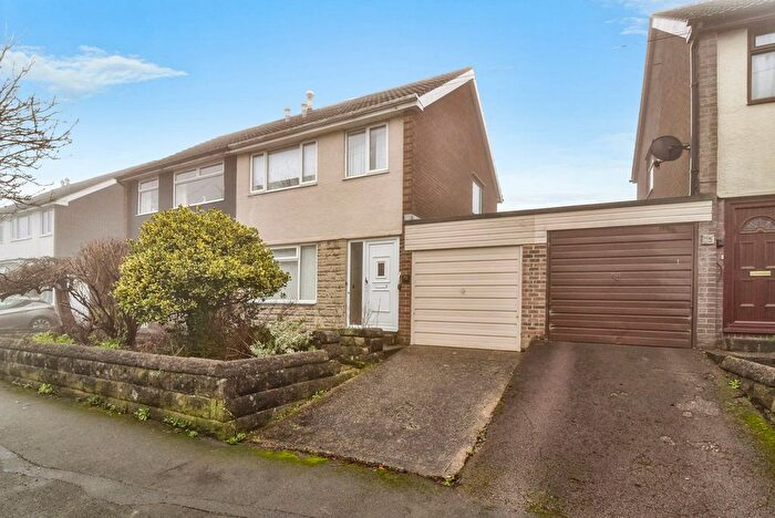 3 Bedroom Semi Detached House For Sale In Stannington View Road, Sheffield, South Yorkshire, S10