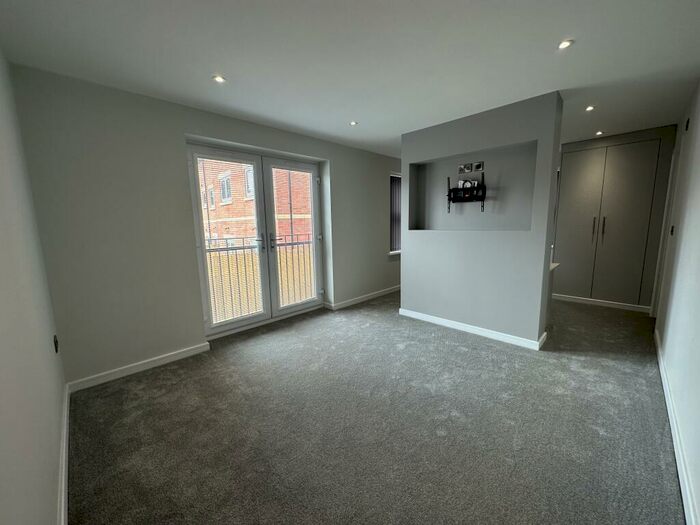 2 Bedroom Apartment To Rent In Church Street, Bingham, NG13