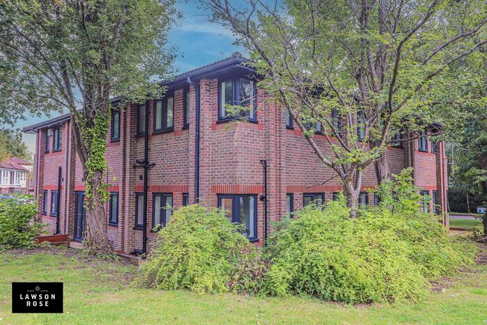 1 Bedroom Flat To Rent In Forest Road, Denmead, Waterlooville, PO7