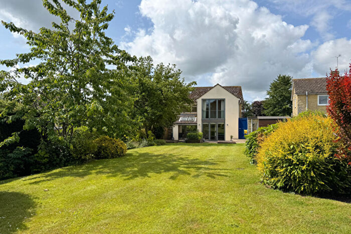 5 Bedroom Detached House For Sale In Little Milton, Oxfordshire, OX44