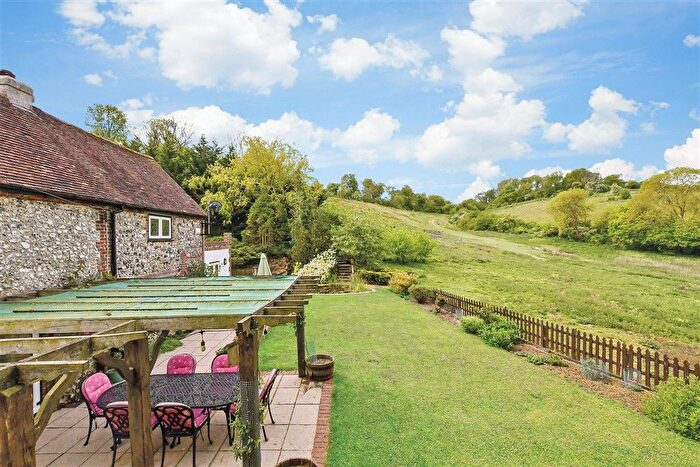2 Bedroom Detached House For Sale In Canterbury Road, Lydden, Kent, CT15