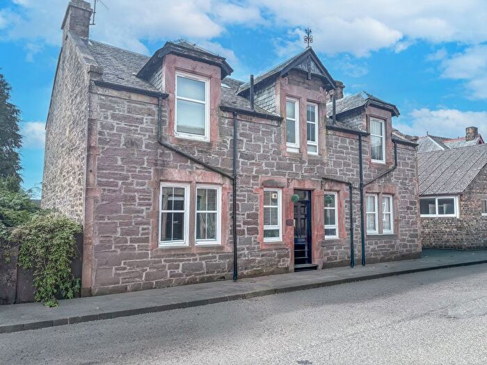 2 Bedroom Flat For Sale In Millar Street, Crieff, PH7