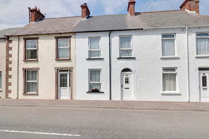 2 Bedroom Terraced House For Sale In High Street, Ballyhalbert, Newtownards, BT22