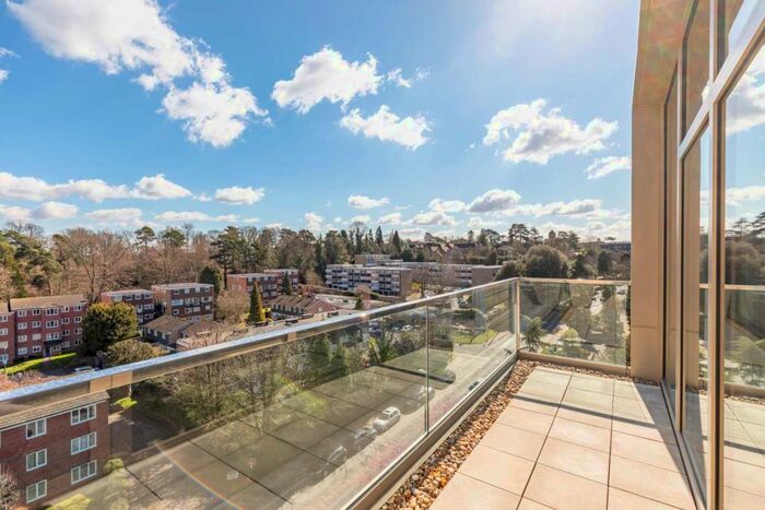 2 Bedroom Apartment To Rent In Perrymount Road, Haywards Heath, RH16