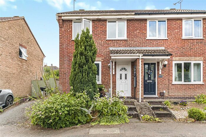 3 Bedroom Semi-Detached House For Sale In Bullfinch Close, Oakham, Rutland, LE15