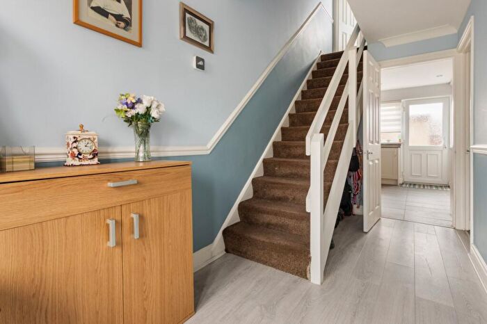 3 Bedroom Terraced House For Sale In Westerdale Way, Grimsby, DN37