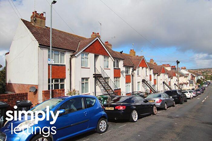 2 Bedroom Flat To Rent In Bonchurch Road, Brighton, BN2