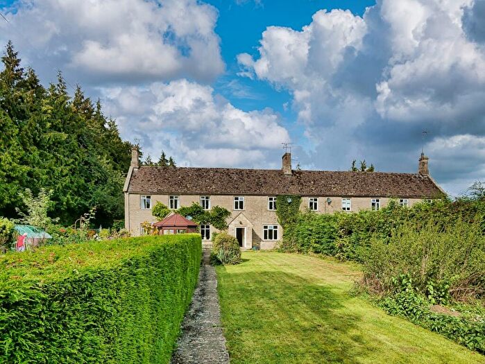 2 Bedroom Cottage To Rent In Eastington, Northleach, GL54