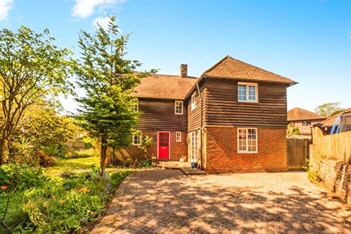 4 Bedroom Detached House For Sale In Denton Road, Newhaven, BN9