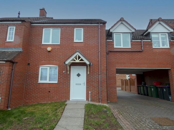 3 Bedroom Semi-Detached House To Rent In Moorhouse Close, Wellington, Telford, TF1
