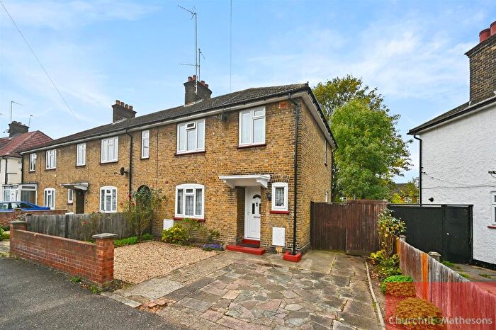3 Bedroom Property For Sale In Twybridge Way, London, NW10