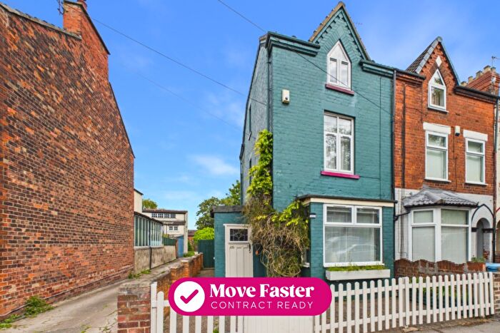 3 Bedroom Semi-Detached House For Sale In Albert Avenue, Anlaby Road, Hull, HU3