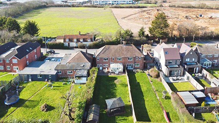 4 Bedroom Semi Detached House For Sale In Panfield Lane, Braintree, CM7