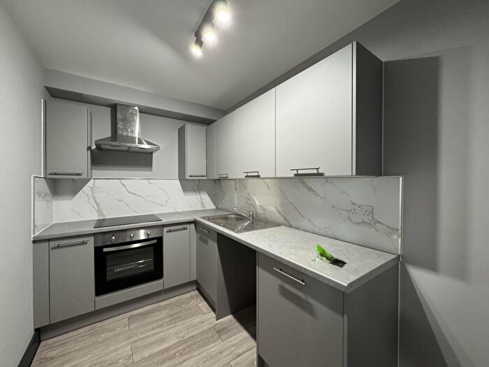 Studio To Rent In Elgin Avenue, Kenton, Harrow, HA3