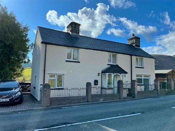 2 Bedroom Cottage For Sale In Cwmllinau, Machynlleth, Powys, SY20