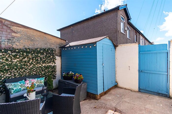 2 Bedroom End Of Terrace House For Sale In Harwood Road, Rishton, BB1