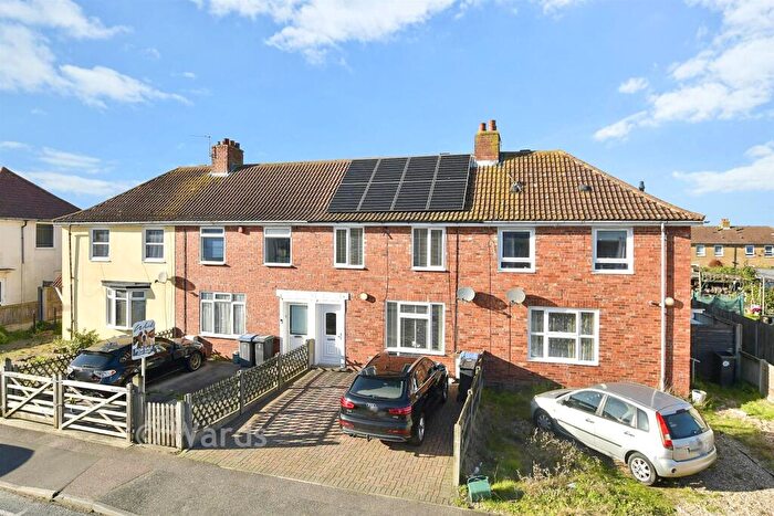 2 Bedroom Terraced House For Sale In Kings Road, Canterbury, Kent, CT3