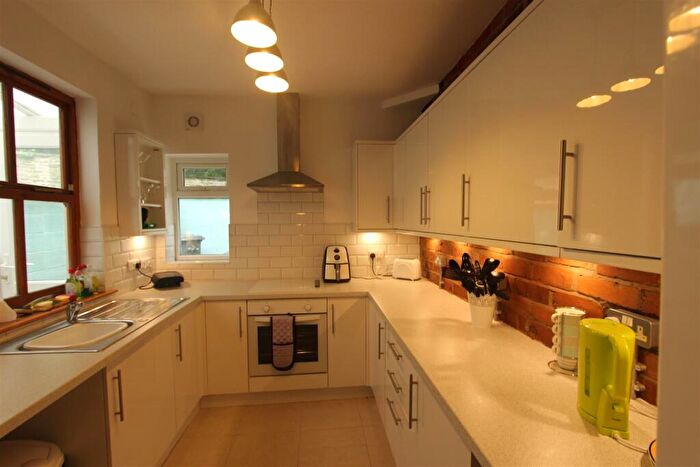 5 Bedroom House To Rent In Hoole Road, Broomhill, S10