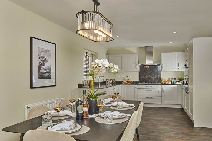 5 Bedroom Detached House For Sale In Atkins Cresent, Maldon, Essex, CM9