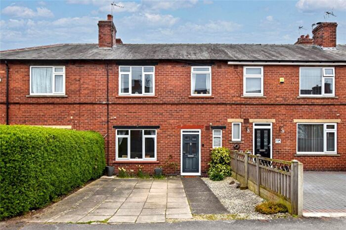 3 Bedroom Terraced House For Sale In Longfield Mount, Pudsey, West Yorkshire, LS28