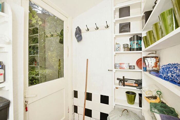 2 Bedroom Terraced House For Sale In Catherine Street, Rochester, Kent, ME1