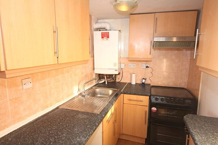 2 Bedroom Terraced House To Rent In London Road, Preston, Lancashire, PR1