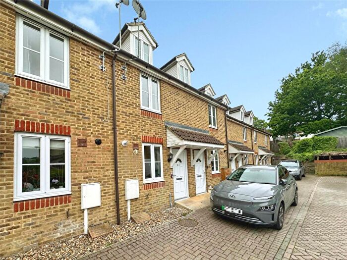 3 Bedroom Terraced House To Rent In Bridgeside Mews, Maidstone, Kent, ME15