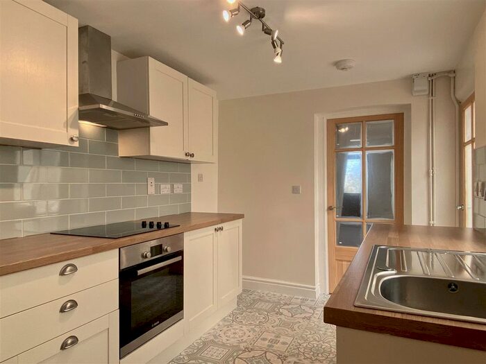 3 Bedroom Semi-Detached House To Rent In Heol Y Cae, Clydach, Swansea SA6