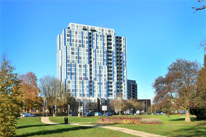 2 Bedroom Apartment To Rent In K D Tower, Hemel Hempstead, Hertfordshire, HP1