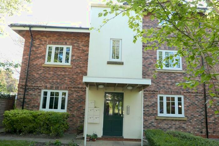 2 Bedroom Flat To Rent In Main Street, Fulford, York, YO10