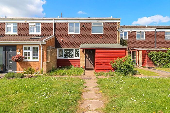 3 Bedroom Terraced House For Sale In Crathern Way, Cambridge, CB4