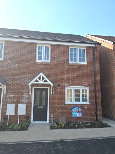 3 Bedroom Semi Detached House To Rent In Bechstein Close, Hinckley, Leicestershire, LE10