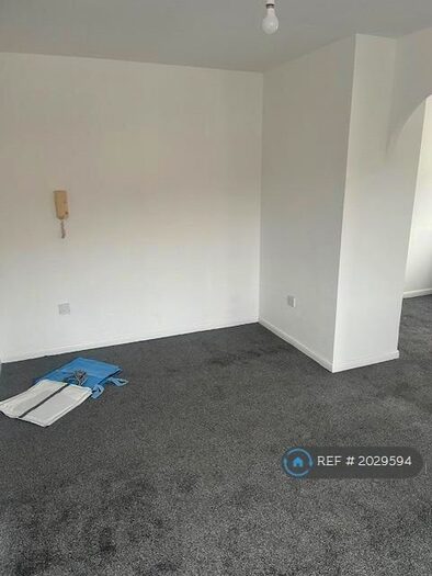1 Bedroom Flat To Rent In Chestnut Road, Vange, Basildon, SS16