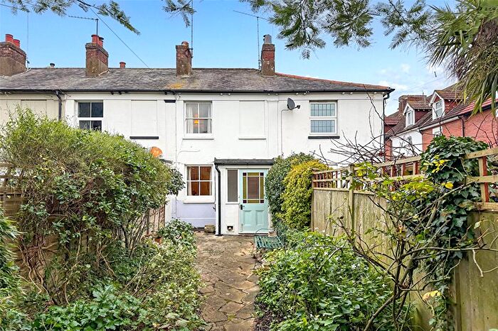 2 Bedroom Terraced House For Sale In River Road, Littlehampton, West Sussex, BN17